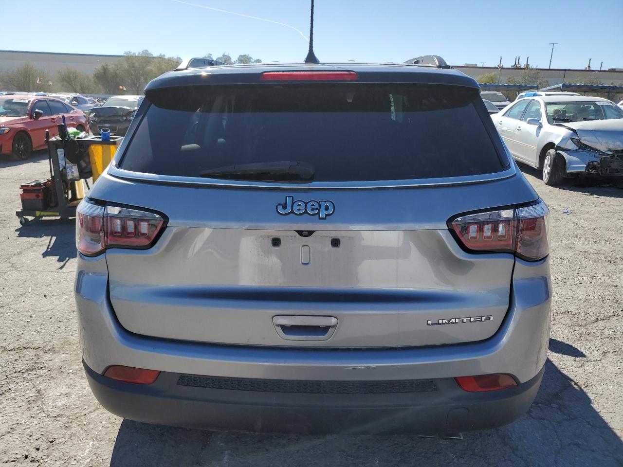 2020 Jeep Compass - Image 6