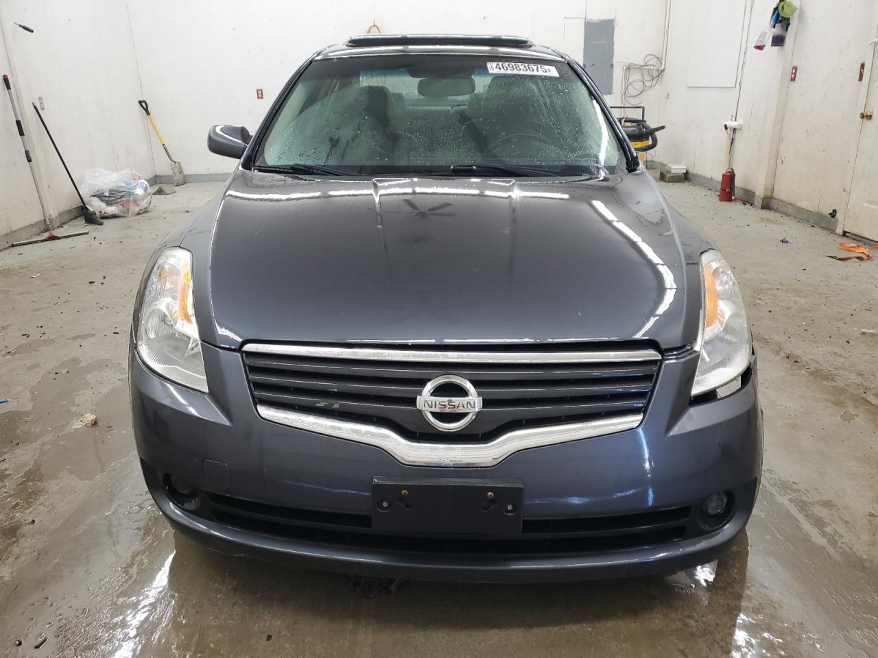 2009 Nissan Altima - Image 5