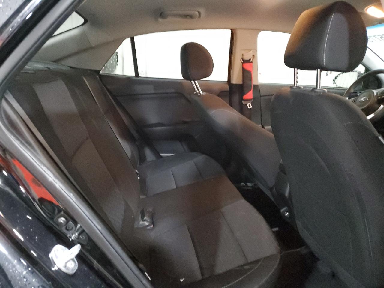 2019 Kia Rio - Image 10