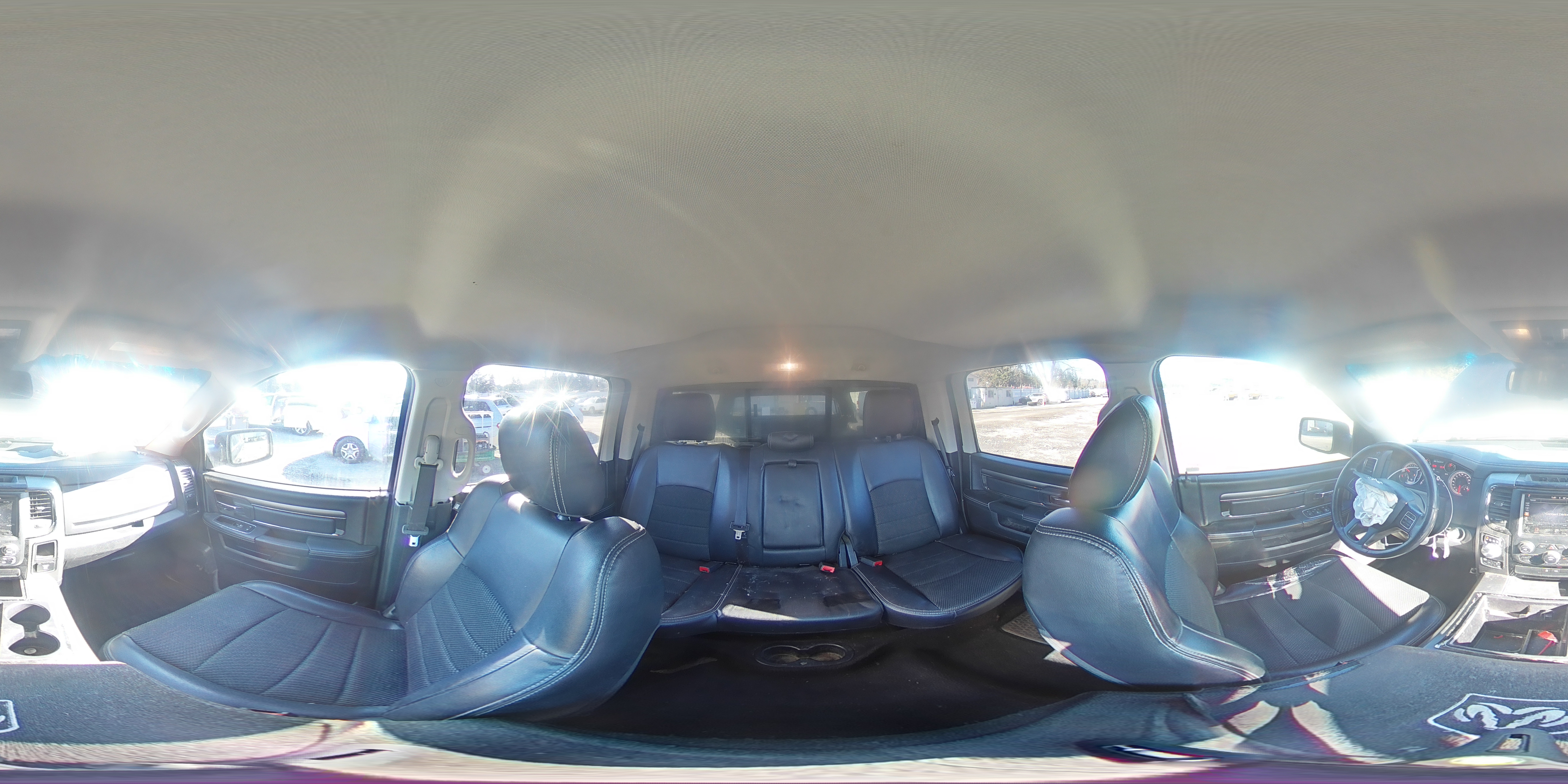 2014 RAM 1500 - Image 12