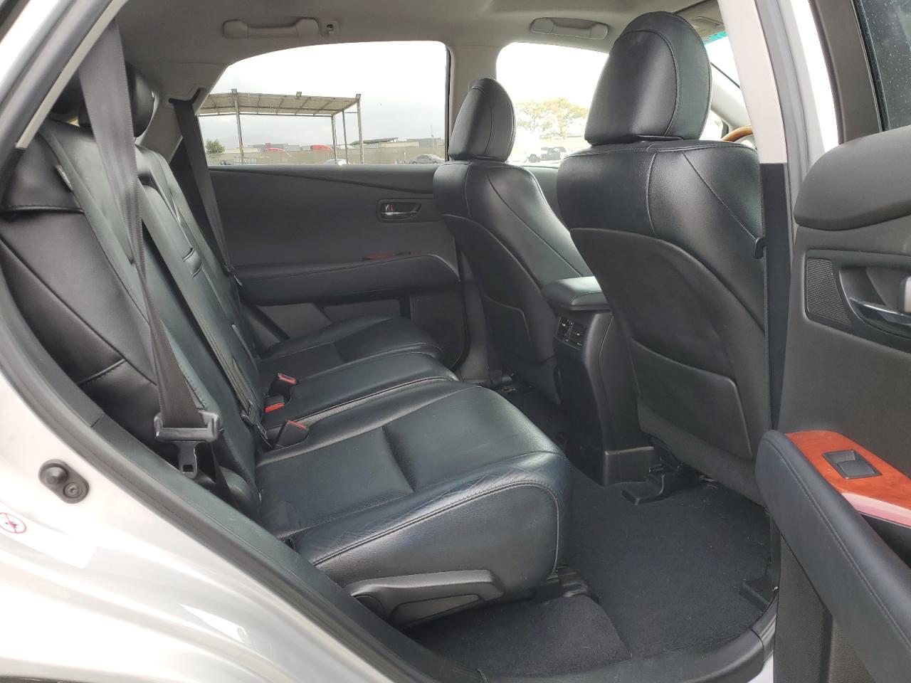 2011 Lexus RX - Image 11