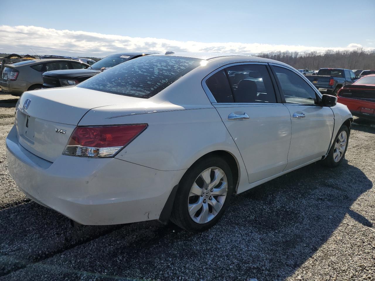 2009 Honda Accord - Image 3