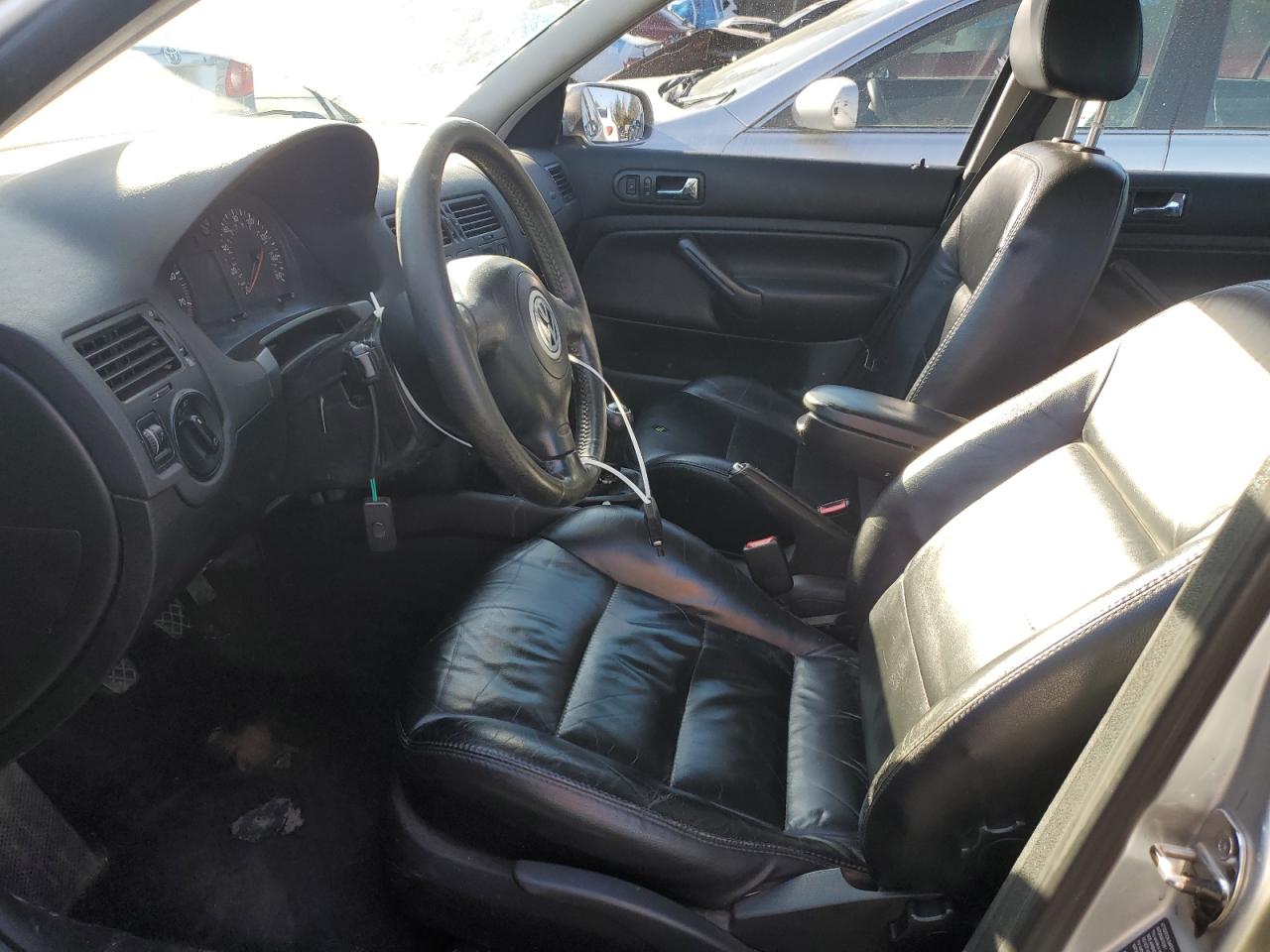 2000 Volkswagen Jetta - Image 7