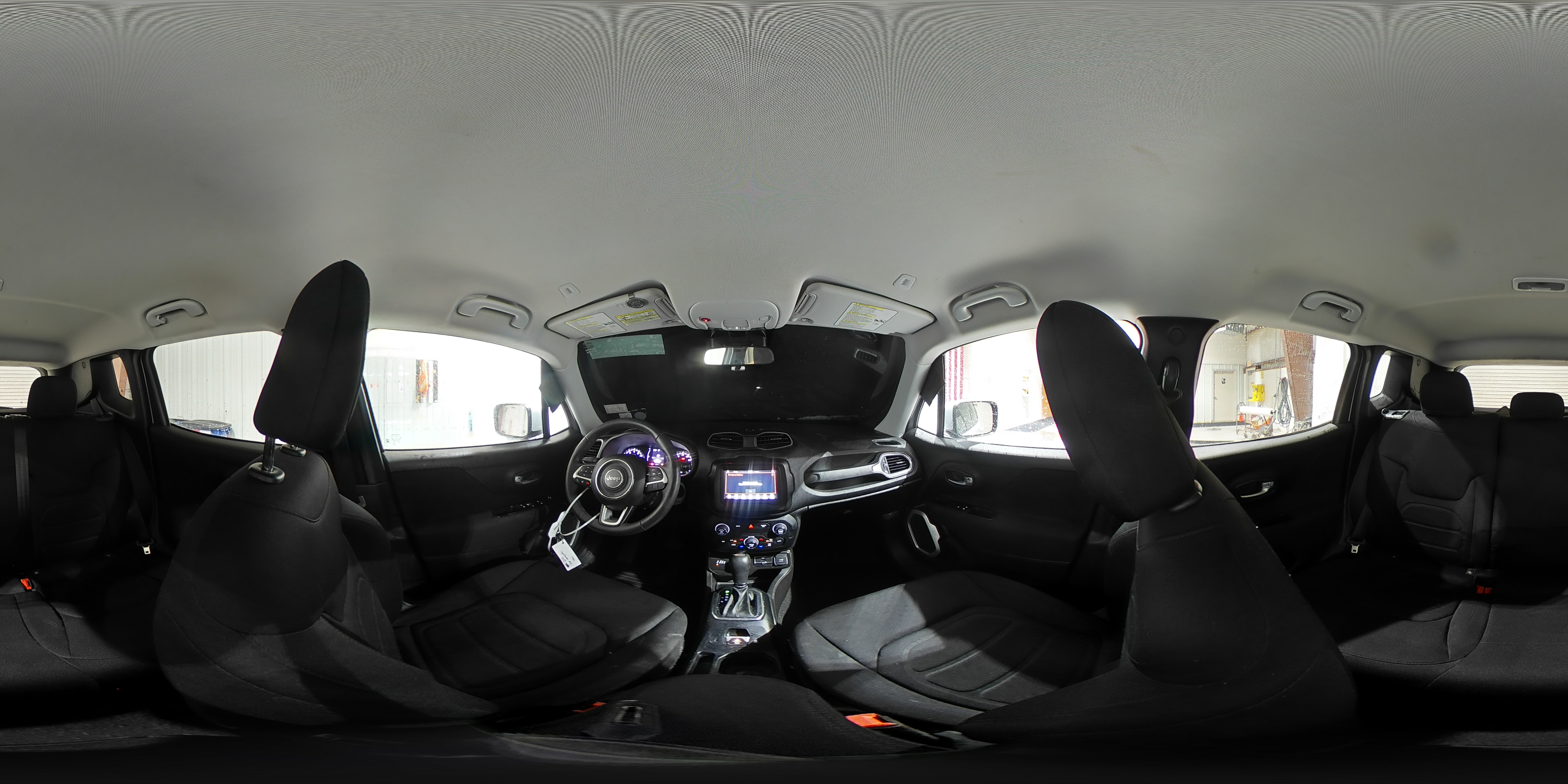 2020 Jeep Renegade - Image 16