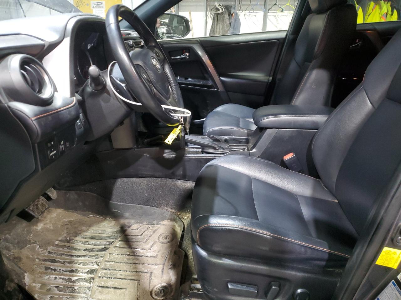 2018 Toyota RAV 4 - Image 7