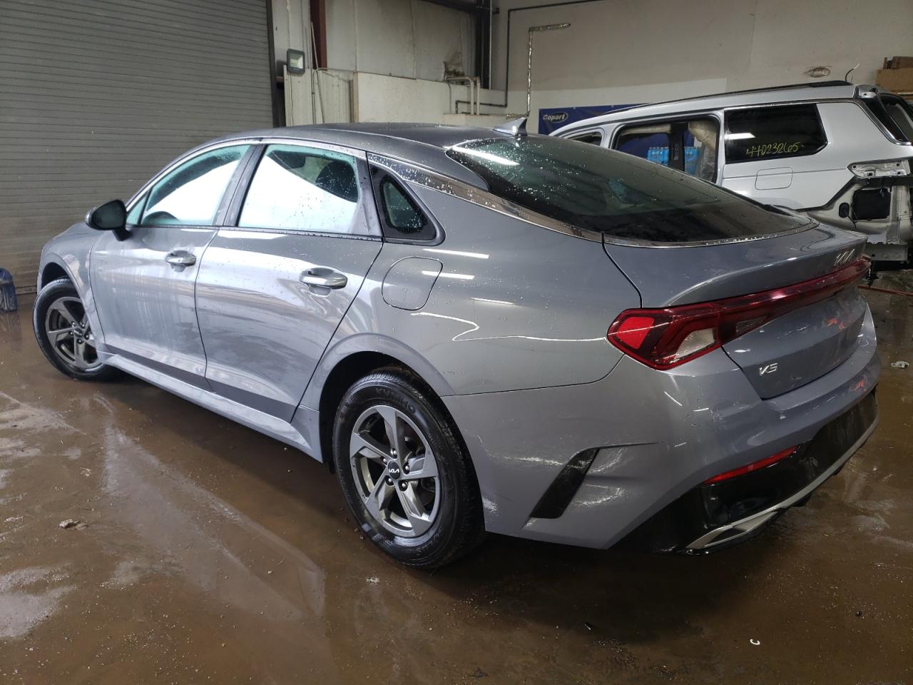 2023 Kia K5 - Image 2