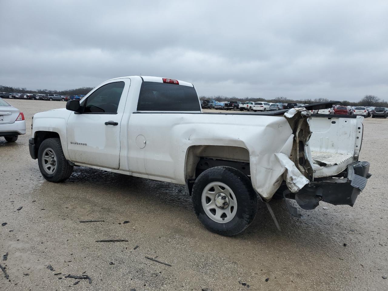 2015 Chevrolet Silverado - Image 2