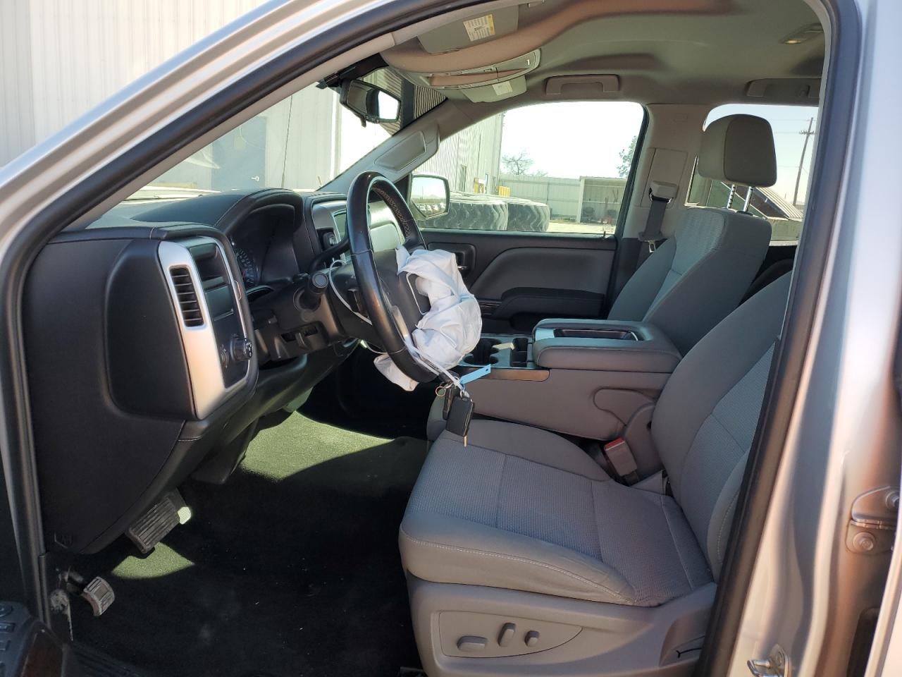 2018 GMC Sierra - Image 7