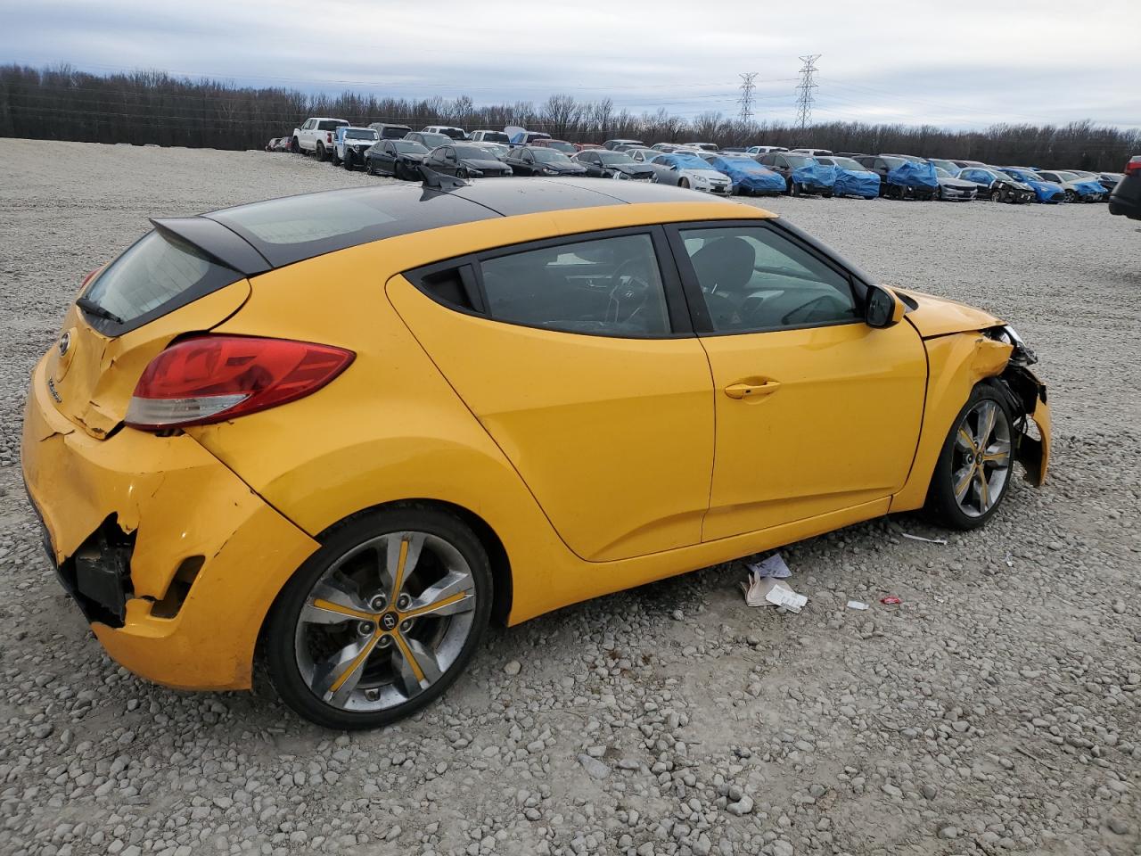 2017 Hyundai Veloster - Image 3