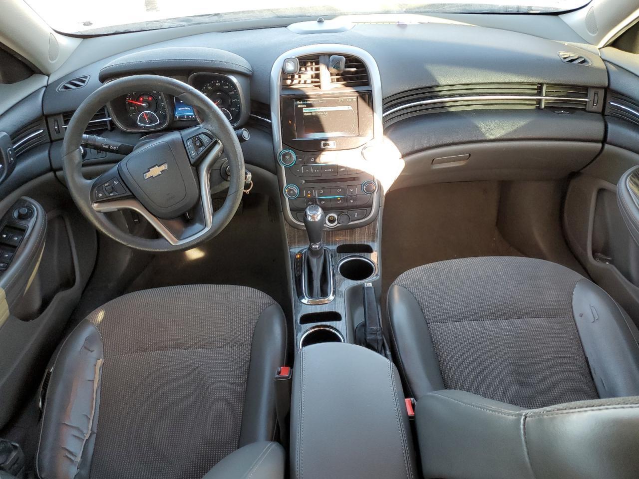 2015 Chevrolet Malibu - Image 8