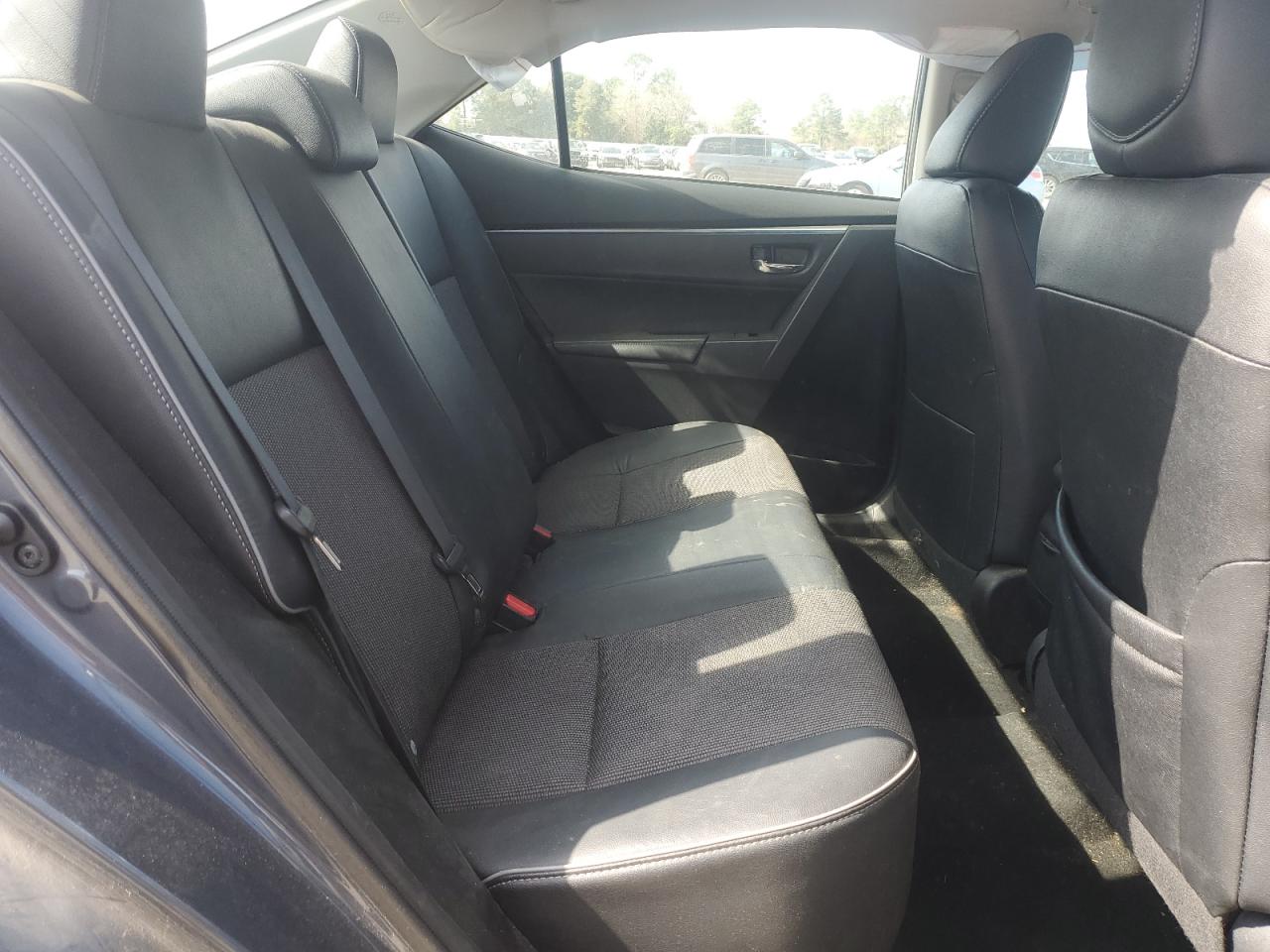 2014 Toyota Corolla - Image 10