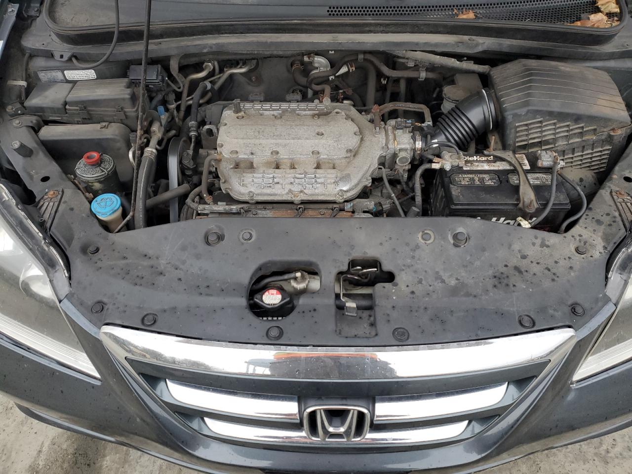 2005 Honda Odyssey - Image 12