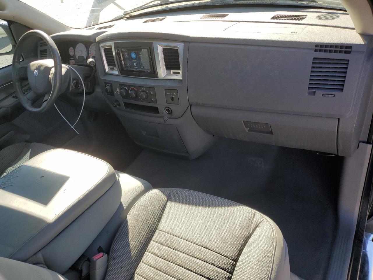 2007 Dodge RAM - Image 8