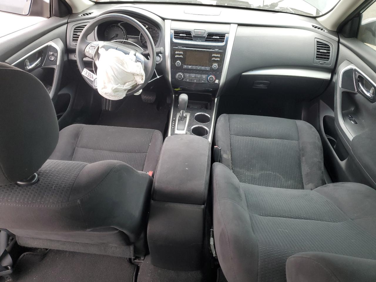 2014 Nissan Altima - Image 8