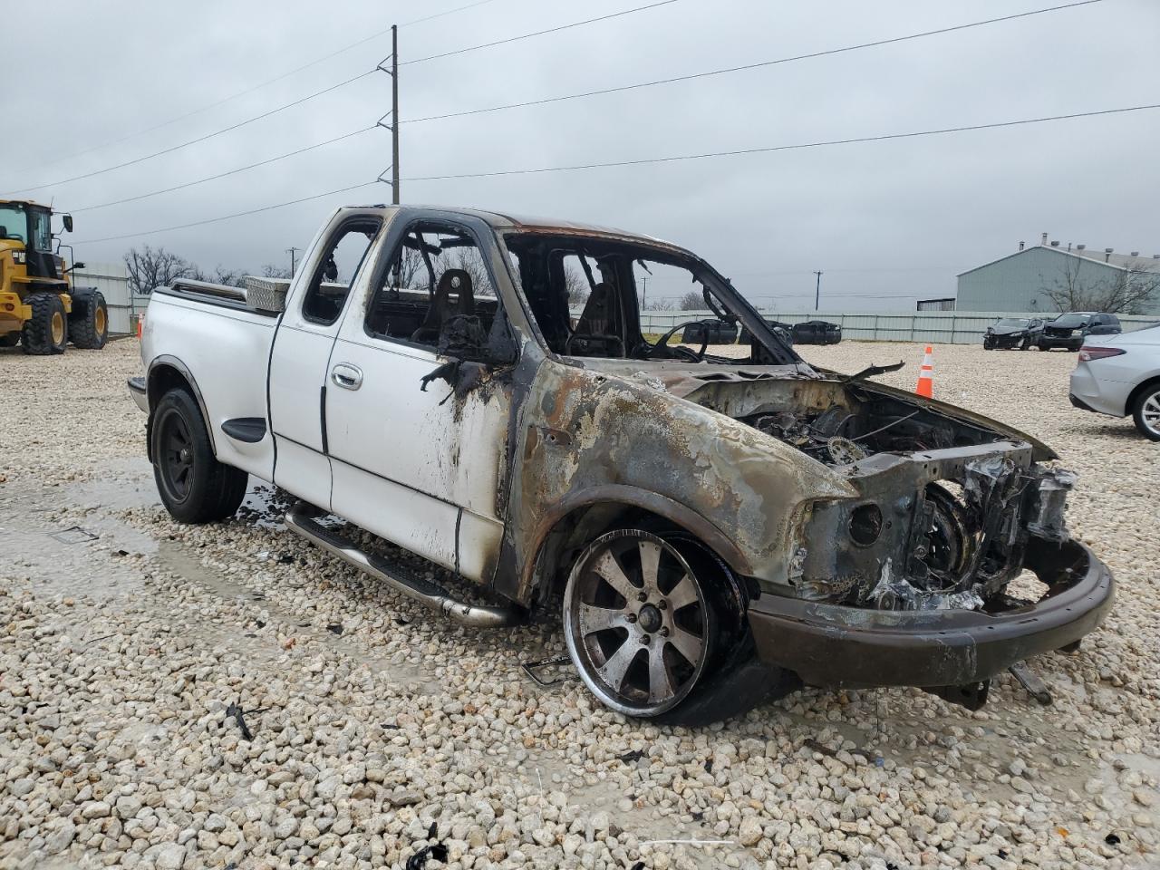 2001 Ford F-150 - Image 4