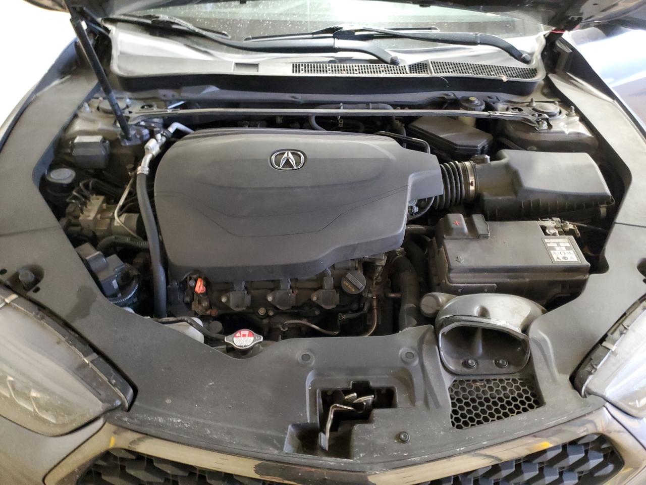 2018 Acura TLX - Image 11