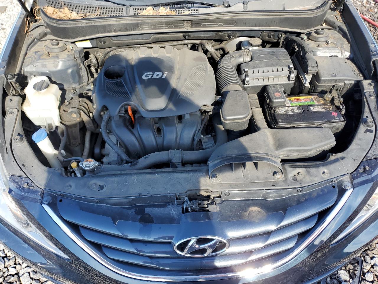 2013 Hyundai Sonata - Image 11