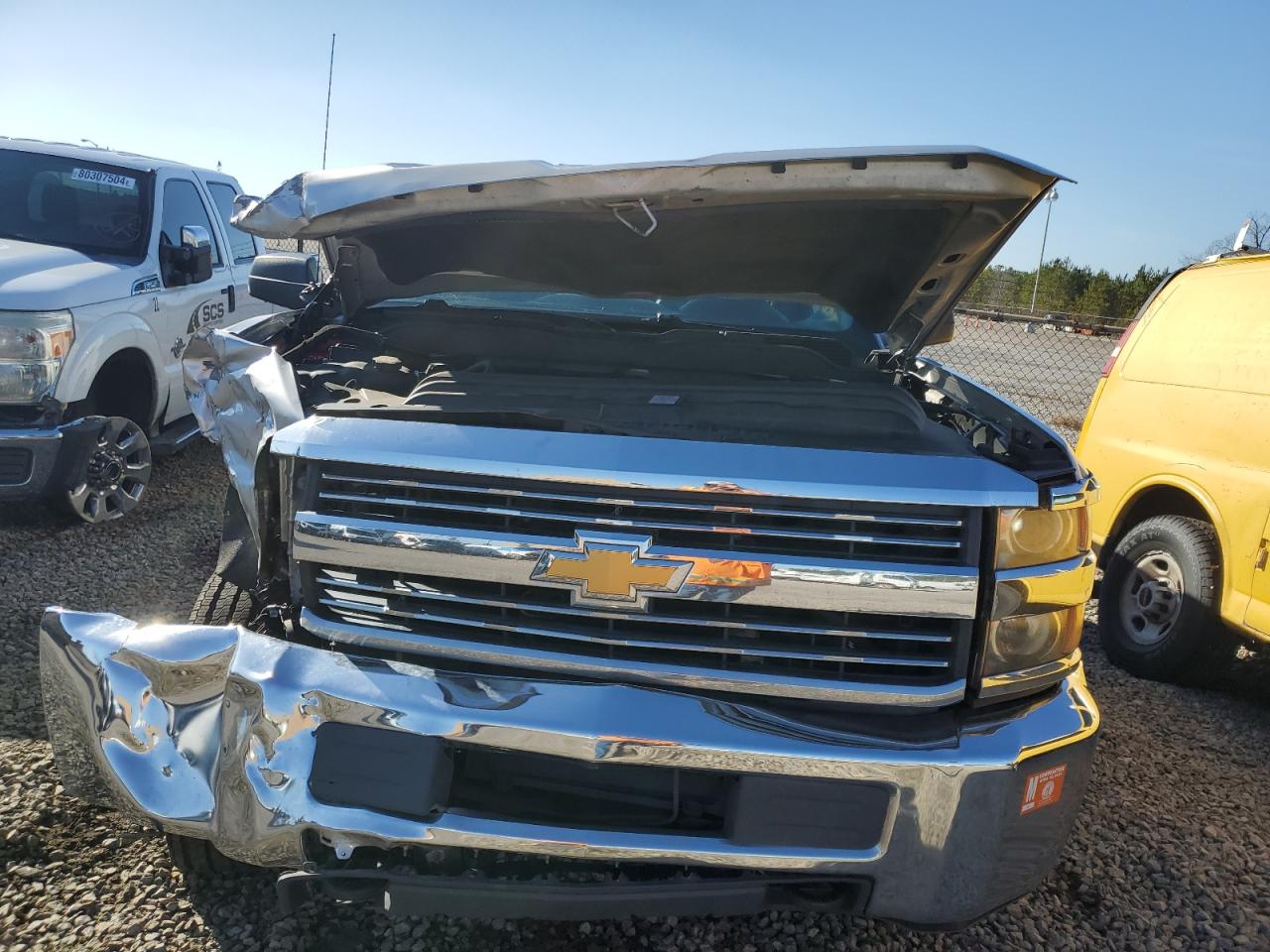 2015 Chevrolet Silverado - Image 5