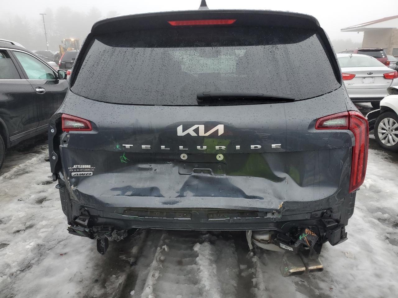 2022 Kia Telluride - Image 6