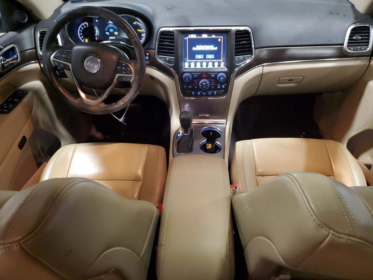 2018 Jeep Grand Cherokee - Image 8
