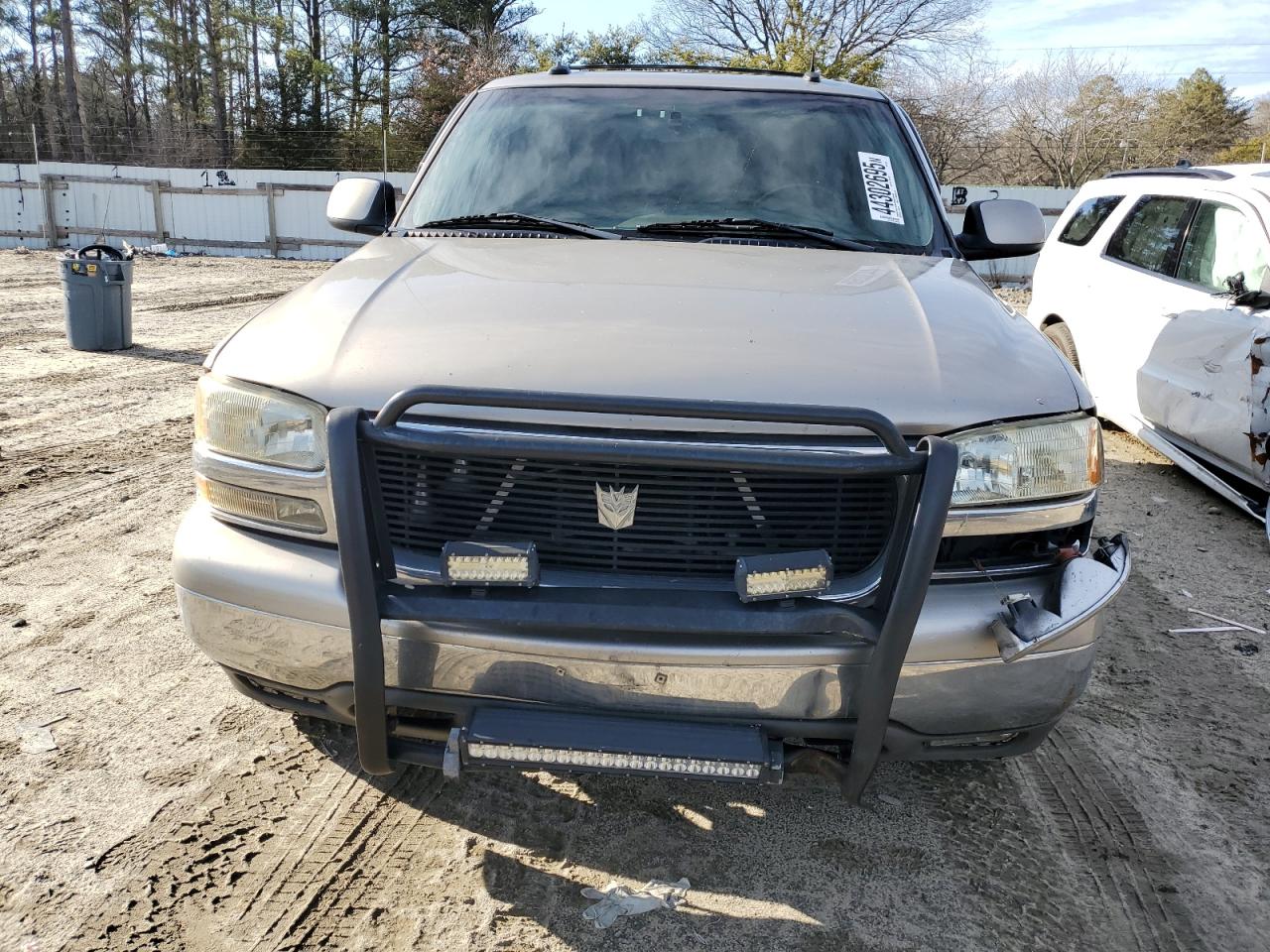 2003 GMC Yukon - Image 5
