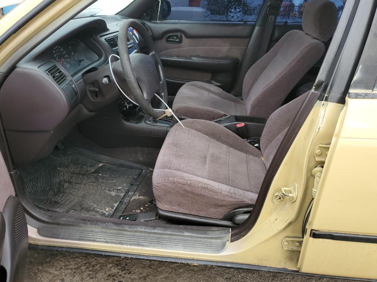 1995 Toyota Corolla - Image 7