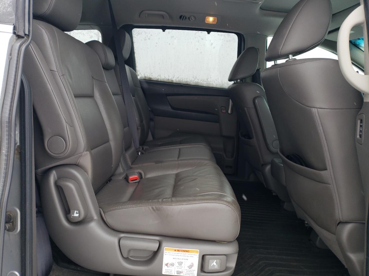 2012 Honda Odyssey - Image 11