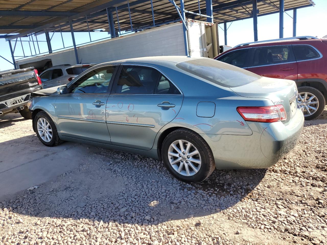 2011 Toyota Camry - Image 2