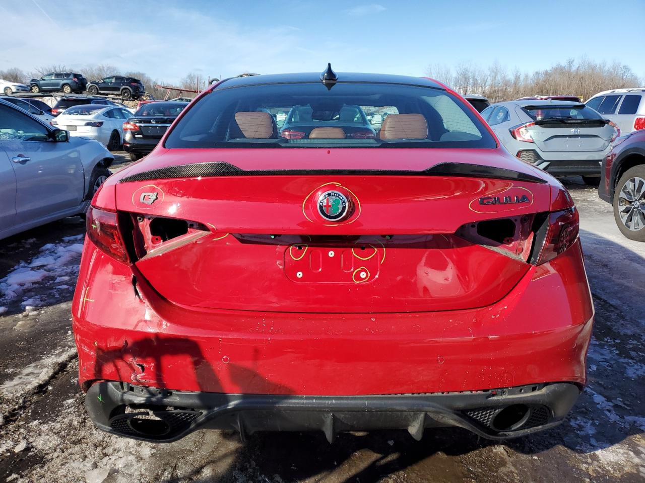 2018 Alfa Romeo Giulia - Image 6