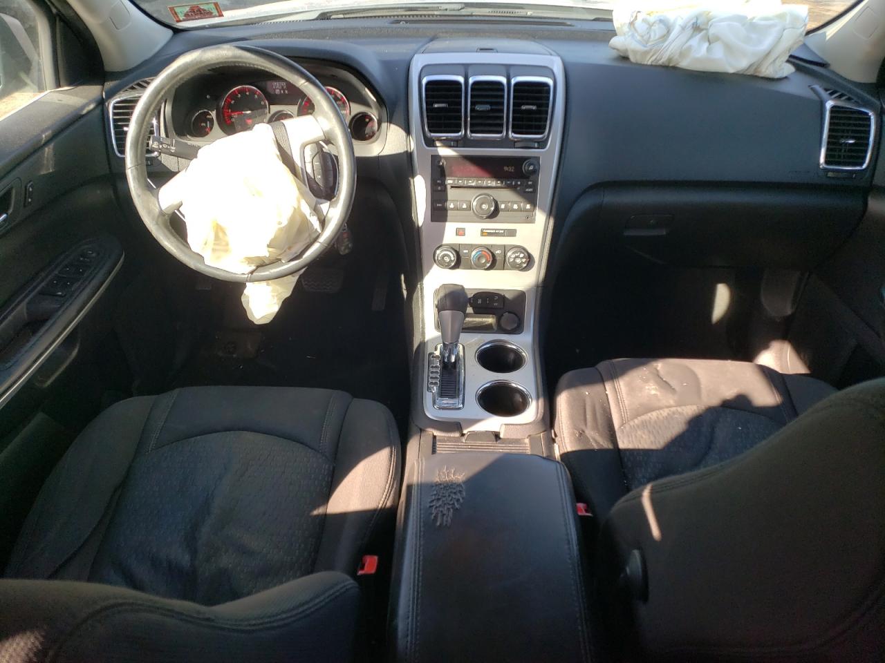 2012 GMC Acadia - Image 8