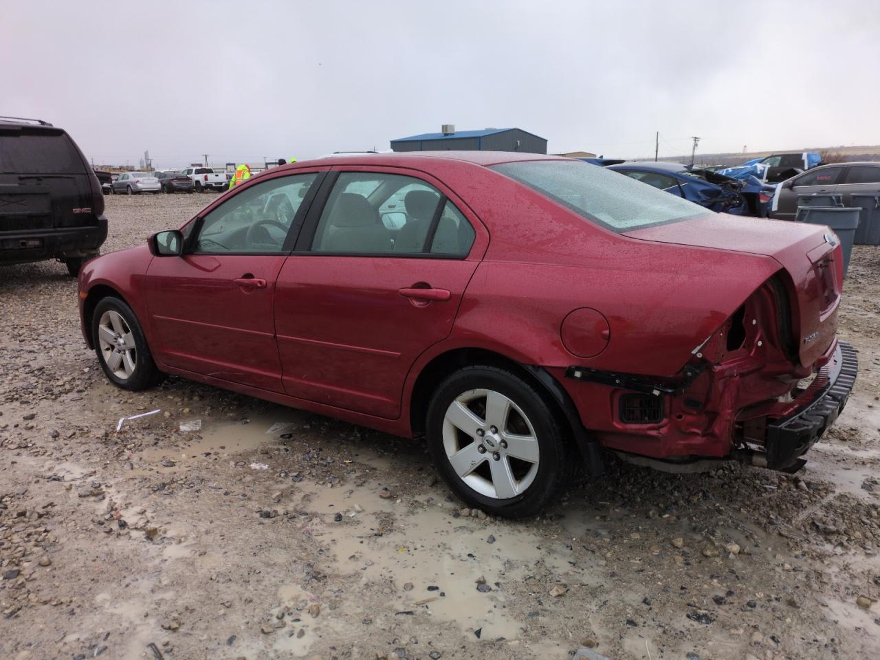2007 Ford Fusion - Image 2