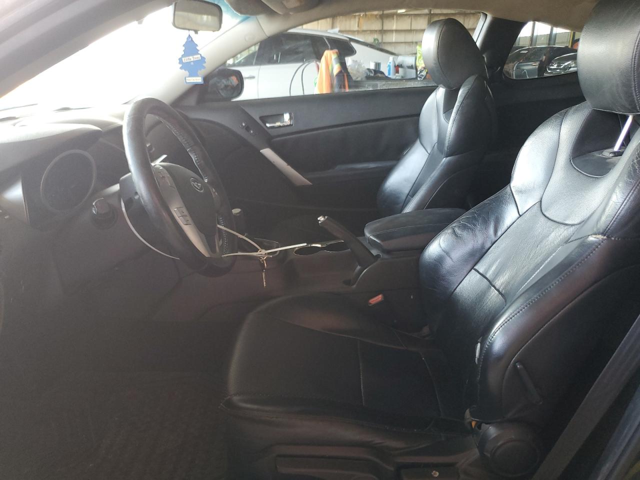 2010 Hyundai Genesis Coupe 3.8L VIN: KMHHU6KH1AU023886 Lot: 46262545