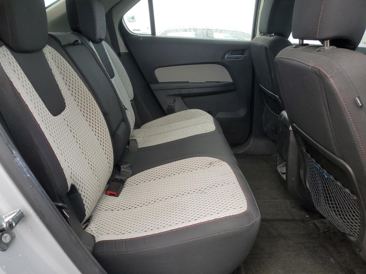 2010 Chevrolet Equinox - Image 11