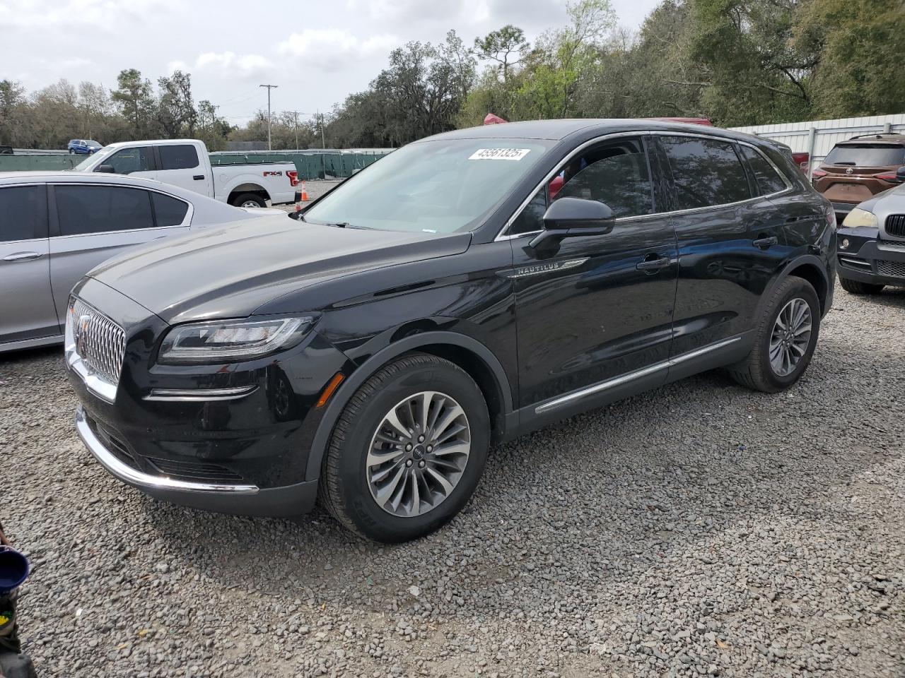 2022 Lincoln Nautilus - Image 1
