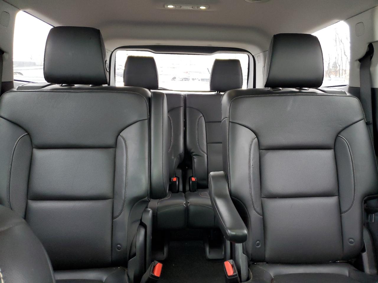 2018 GMC Acadia - Image 10