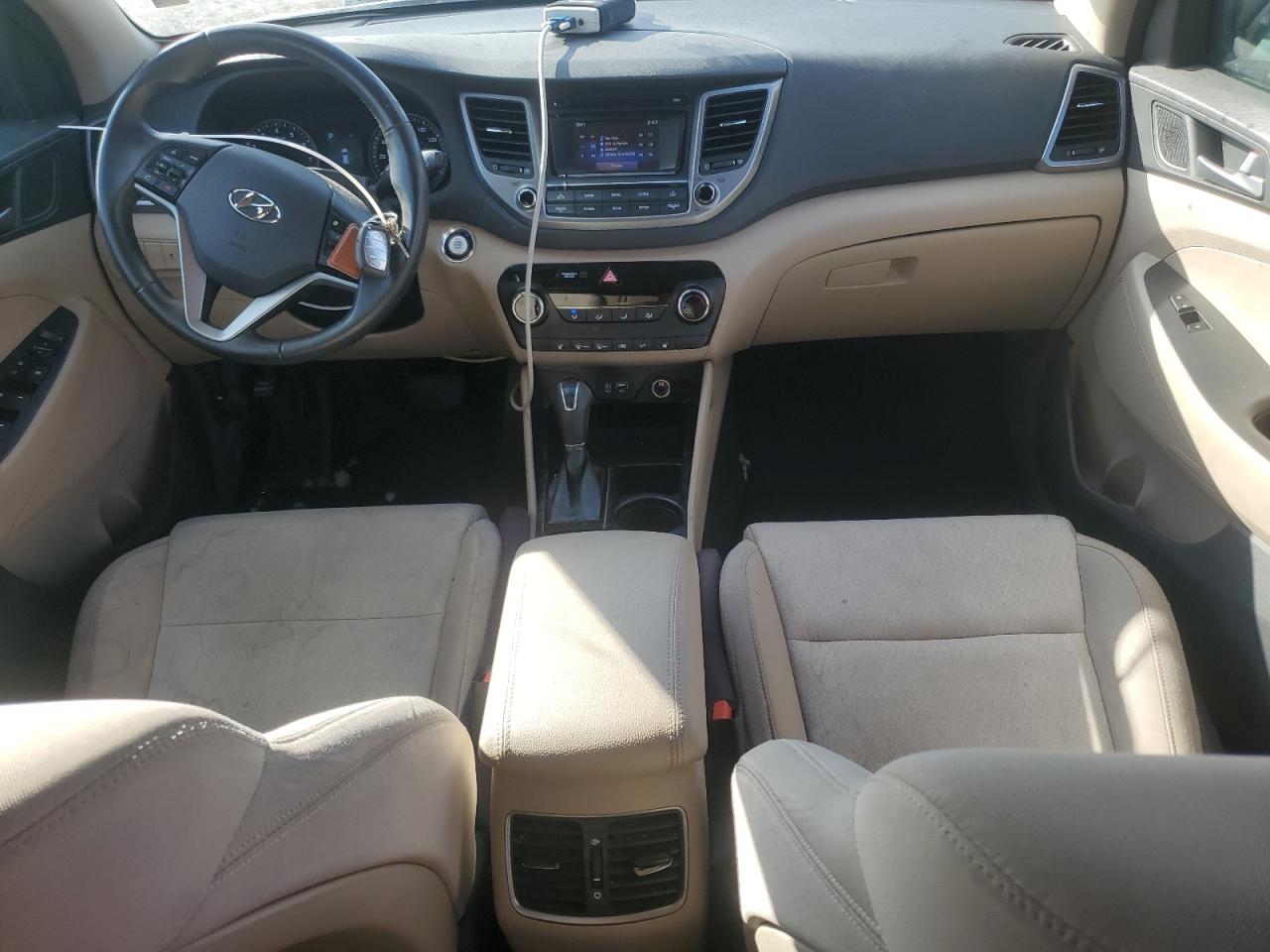 2017 Hyundai Tucson - Image 8