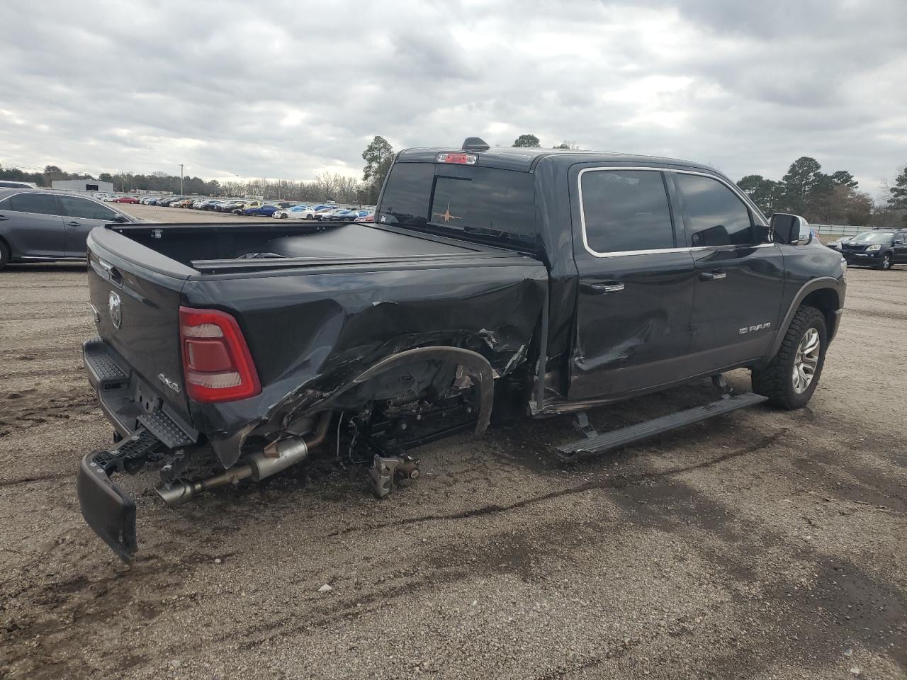 2020 RAM 1500 - Image 3