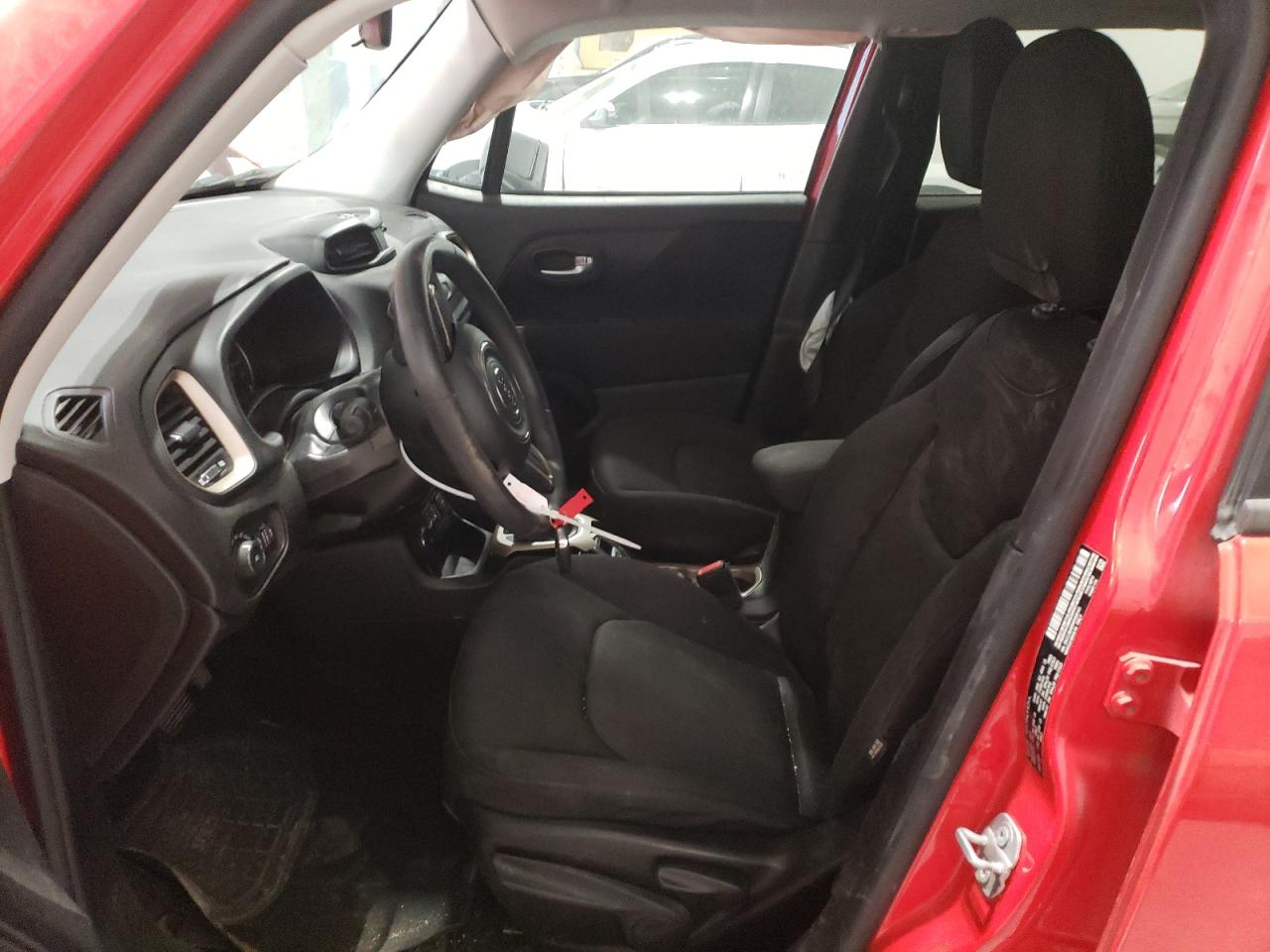 2017 Jeep Renegade - Image 7