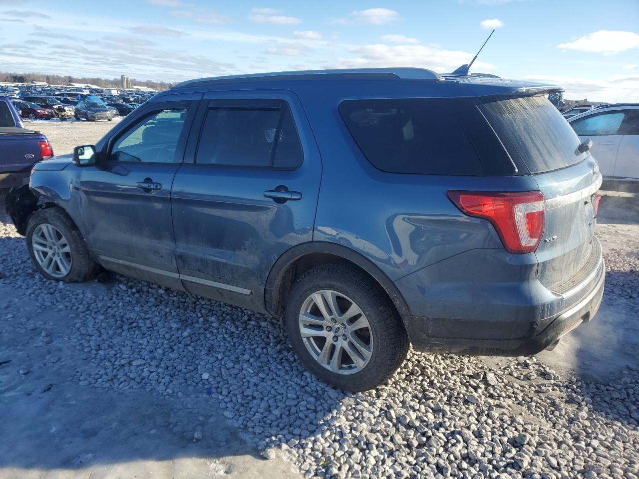 2018 Ford Explorer - Image 2