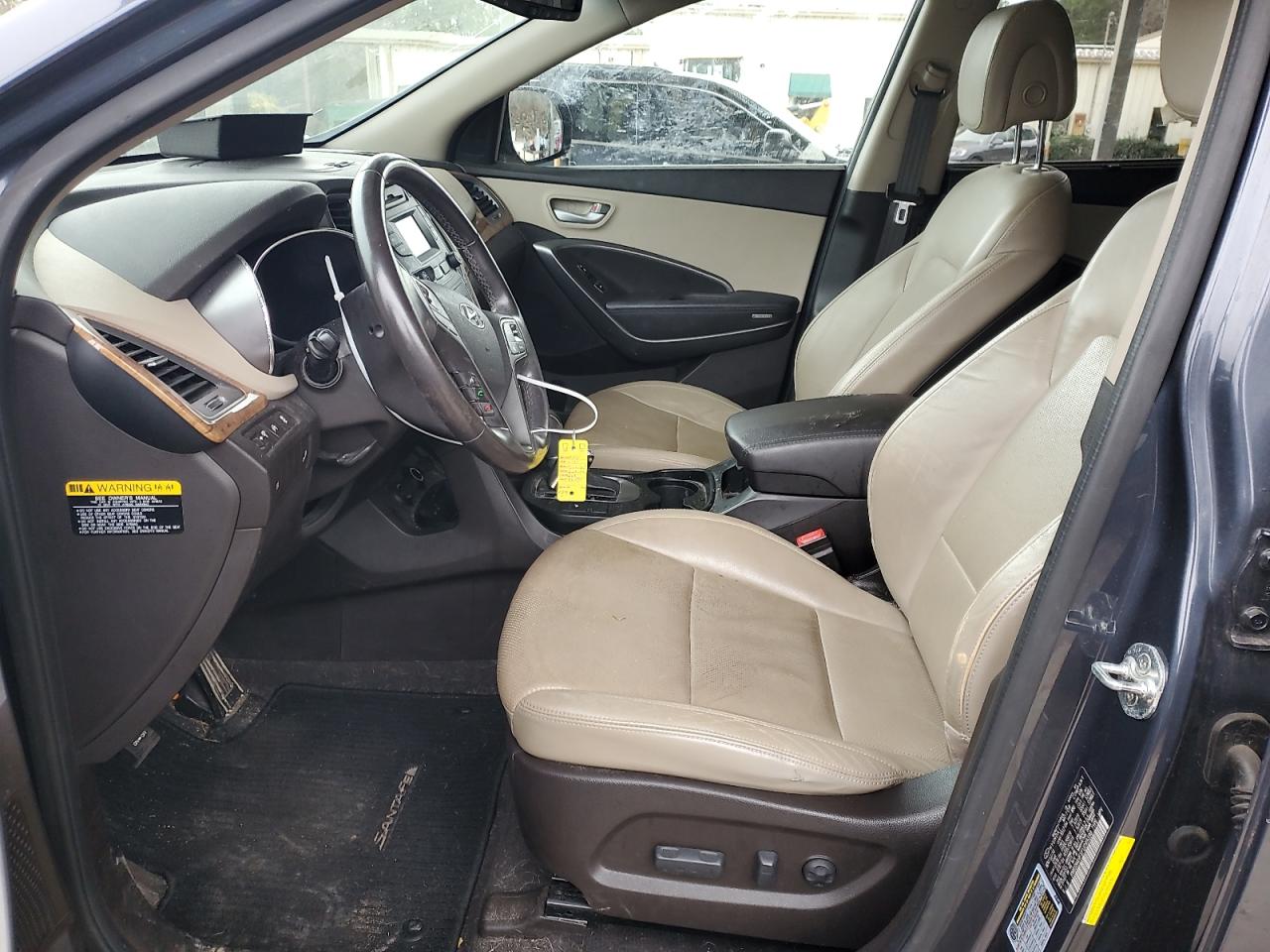 2015 Hyundai Santa Fe - Image 7
