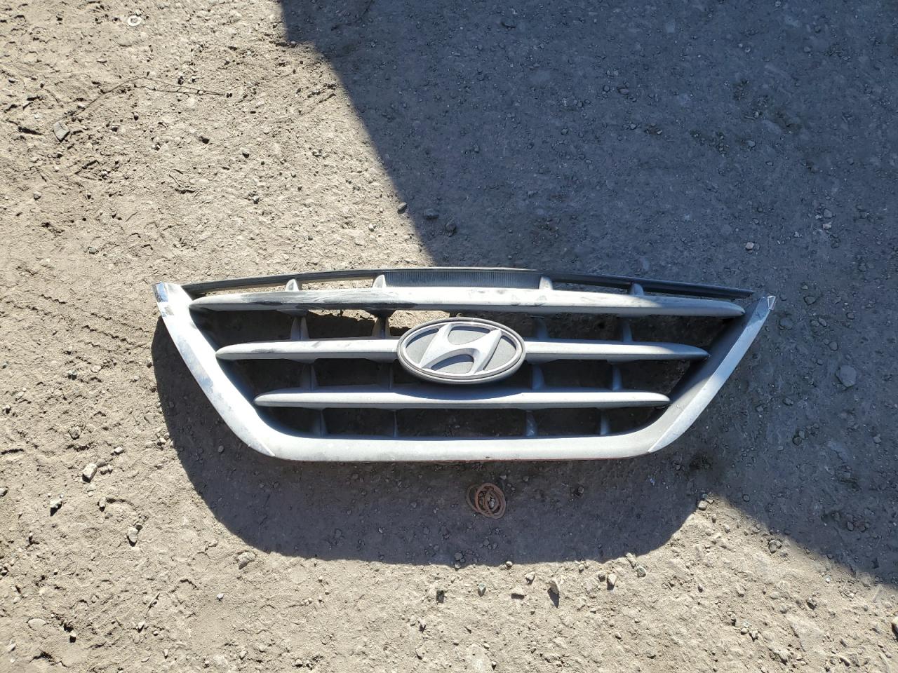 2005 Hyundai Elantra Gls VIN: KMHDN46D15U096124 Lot: 42991905