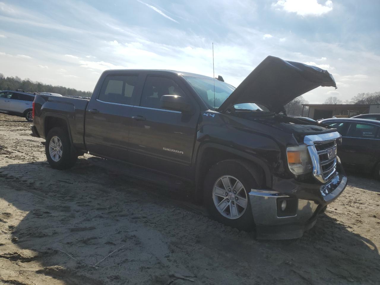 2015 GMC Sierra - Image 4