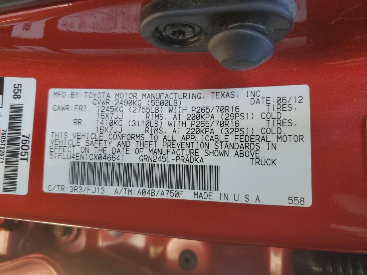 2012 Toyota Tacoma - Image 12