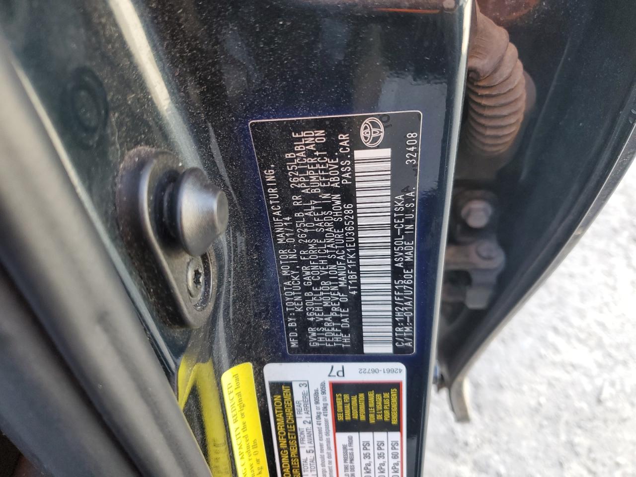 2014 Toyota Camry - Image 14