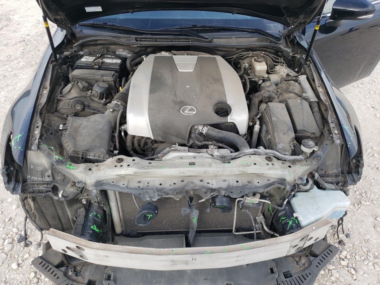 2014 Lexus IS - Image 11