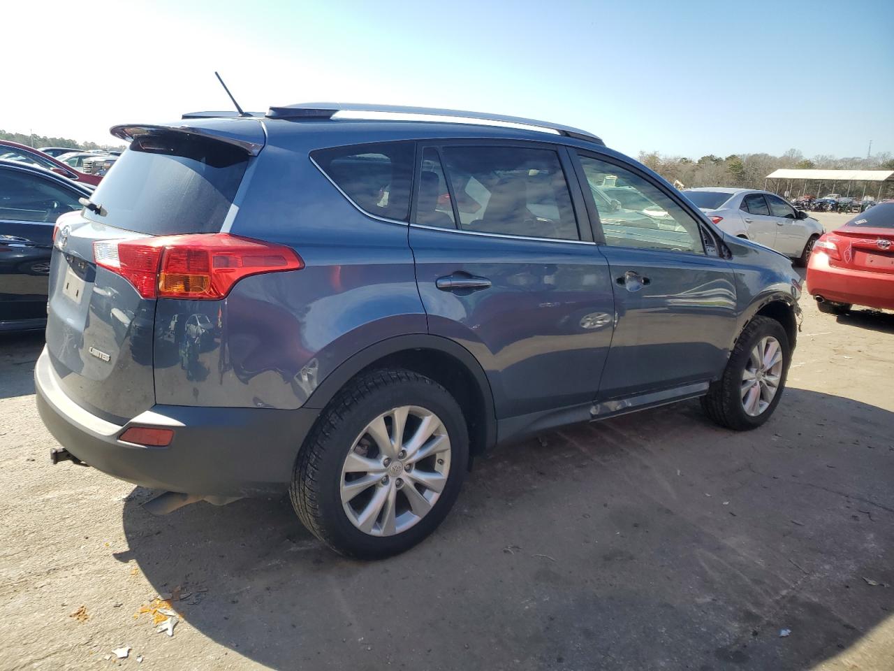 2013 Toyota RAV 4 - Image 3