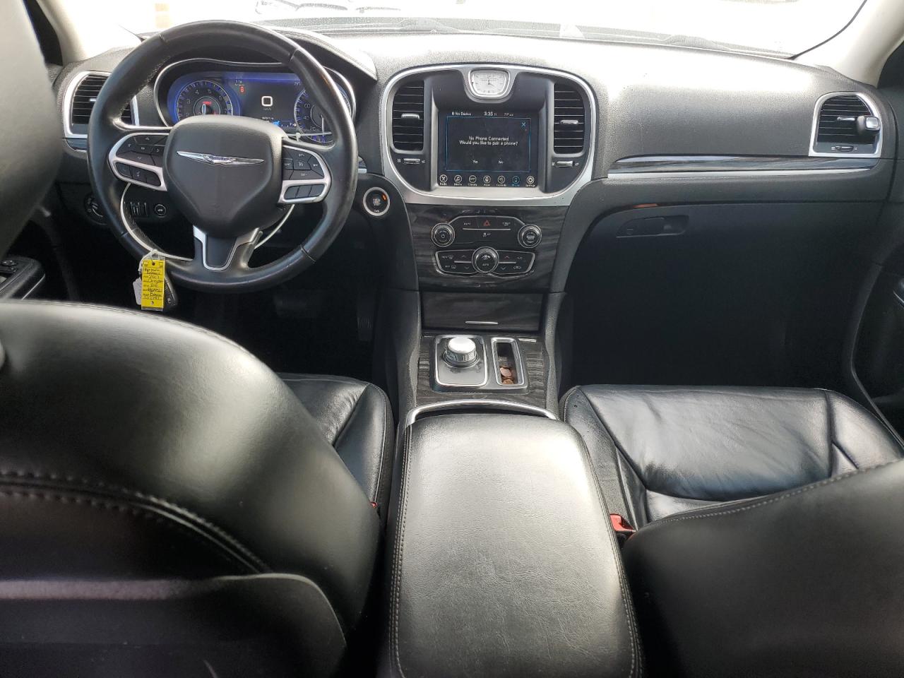 2017 Chrysler 300 - Image 8
