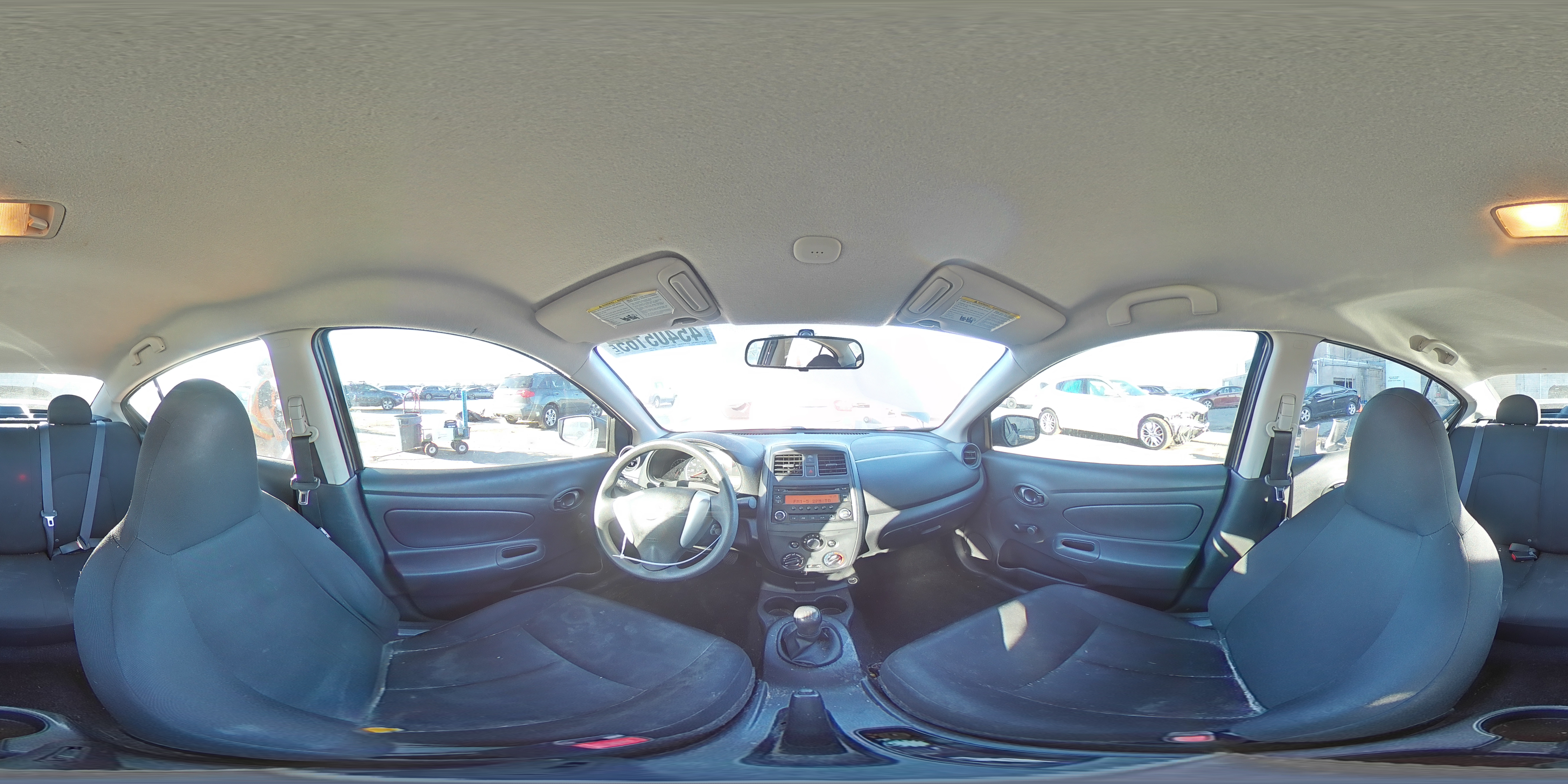 2017 Nissan Versa - Image 13