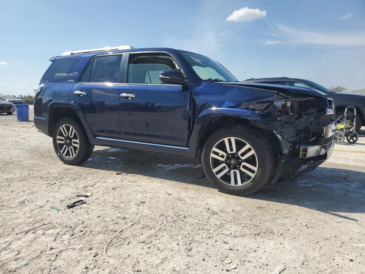 2018 Toyota 4Runner - Image 4