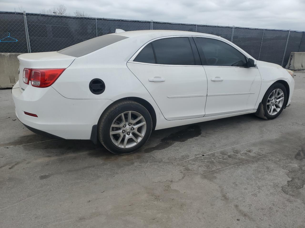 2014 Chevrolet Malibu - Image 3